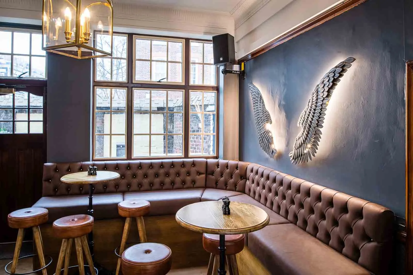 Trendy restaurant with table booking